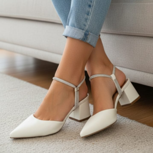 Ref AF20 - Scarpin Salto Bloco 5 cm - Ajustável - Com tiras de Strass - Duas Formas de Uso - numeração disponível do 34 ao 40