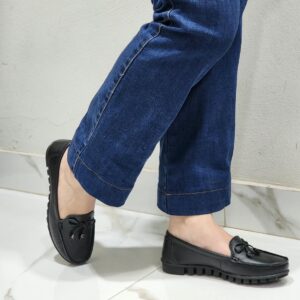 Ref C64 - Mocassim em Couro Legítimo com Palmilha Confort e Solado Tratorado Flexível - numeração disponível do 34 ao 40