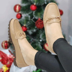 Ref C45 - Mocassim em Couro Legítimo - numeração disponível do 34 ao 38 - venda no atacado