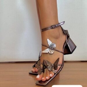 Ref AF55 – Sandália Borboleta com Tiras Finas – Salto Bloco 5 cm – numeração disponível do 33 ao 40
