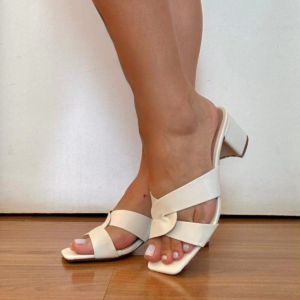 Ref AF67 - Tamanco Confort com Tira Entrelaçada Salto Bloco 5 cm - numeração disponível do 34 ao 40