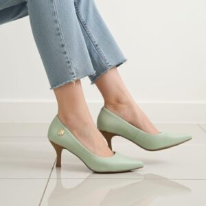 Ref AH10 – Scarpin Salto Fino 7 cm – numeração disponível do 33 ao 40.