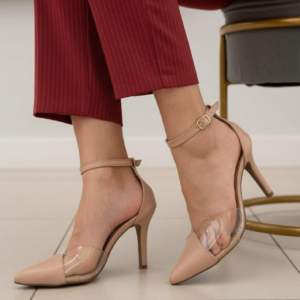 Ref AH5 – Scarpin com Vinil – Bico e Salto Fino 8 cm – numeração do 33 ao 40