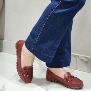 Ref C64 - Mocassim em Couro Legítimo com Palmilha Confort e Solado Tratorado Flexível - numeração disponível do 34 ao 40