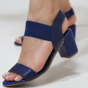 Ref C52 - Sandália em Couro Legítimo com Elástico e Palmilha Confort - Salto 6 cm - numeração disponível do 34 ao 40