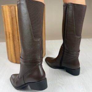 Ref AE427 - Bota Montaria em Couro Legítimo, Cano com 37 cm de Altura, nas cores Preta e Café - numeração disponível do 34 ao 40.